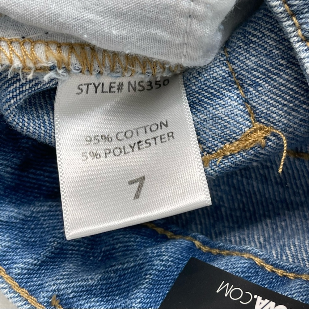 Fashion Nova button fly distressed Jean shorts Can’t cuff me denim shorts 7 - Picture 5 of 8